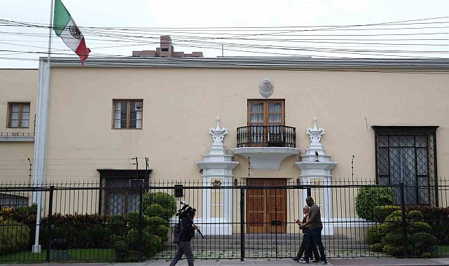 Peru'da Yüksek Mahkeme'den eski Başbakan Chavez için yeniden gözaltı kararı