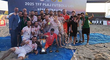 Plaj Futbolu Türkiye şampiyonu Alanya Belediyespor