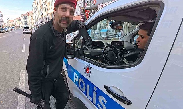 Polis uyarıya geldi, "ahtım var, benzin döküp yakacağım" dedi