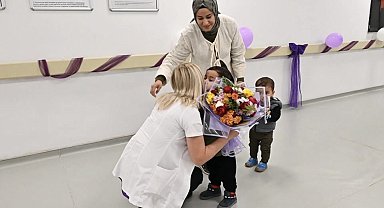 Prematüre doğan Oğuzhan'dan hayatını kurtaran doktora ziyaret