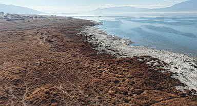 Prof. Dr. Ayşen Davraz: "Burdur'da 50 yıl yetebilecek yer altı suyu bilinçsiz kullanımla 10 yılda bitebilir"