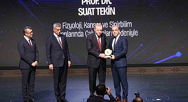 Prof. Dr. Suat Tekin'e TÜSEB Aziz Sancar teşvik ödülü