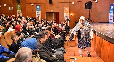 "Havlucu Memed Anlatıyor" tiyatro gösterisi yoğun ilgi gördü