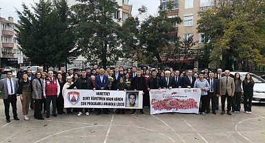 "Vatan ve Kahraman Buluşmaları"nda şehit ve gazilerin hikâyeleri genç kuşaklara aktarıldı