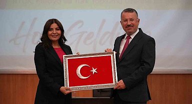 RTÜK Üyesi Güçer KBÜ Kürsü'de Konuştu: "Medya Toplumun Kimliğini Şekillendiriyor"