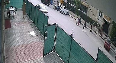 Rus uyruklu çiftin tartışması bıçaklı saldırıya döndü, o anlar güvenlik kamerasına yansıdı