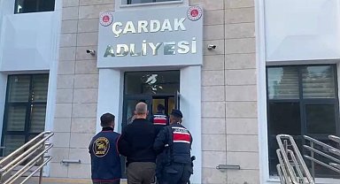 - Sabıkalı sevgili, kadın gardiyana yapay zekayla oluşturduğu görüntüyle şantaj yaptı