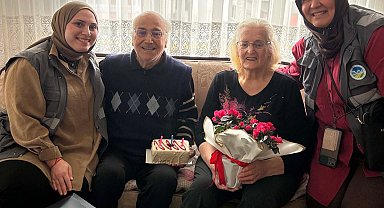 Sakarya ekipleri 65 yıllık evliliğin yıldönümüne şahitlik etti