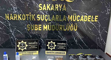 Sakarya polisinden 3 ilçede uyuşturucu operasyonu: 4 gözaltı