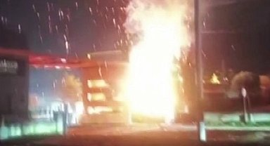 Sakarya'da OSB girişinde korkutan yangın