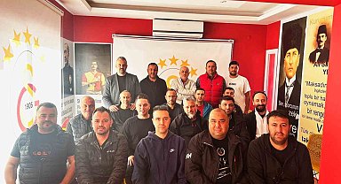 Salihli Galatasaray Taraftarları Derneği'nde Uğur Özçelik güven tazeledi