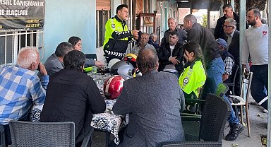 Salihli'de çiftçilere ve sürücülere yeni trafik kuralları anlatıldı