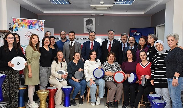 Salihli'de şehit aileleri ve gaziler için Ritm Atölyesi düzenlendi