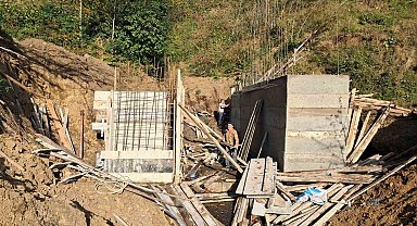 Salıpazarı'nda riskli bölgeye müdahale