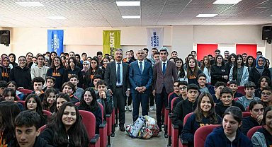 Sami Er: "Gençler için tüm imkânlarımızı seferber ediyoruz"