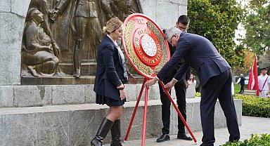 Samsun'da Öğretmenler Günü kutlaması