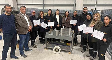 Sanayide kadın gücü: Çorum'da 15 kadın kaynakçı sertifikalarını aldı