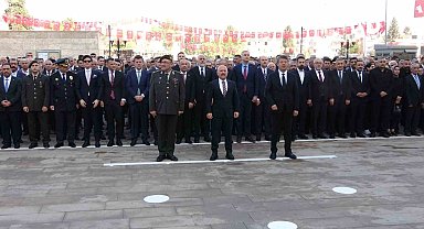 Şanlıurfa ve Adıyaman'da 10 Kasım Atatürk'ü Anma Günü etkinliği