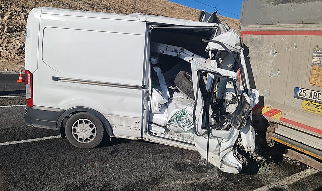 Sarıkamış'ta trafik kazası: 2 yaralı