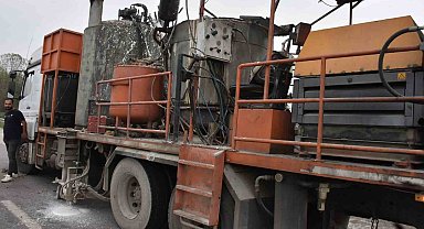 Şerit çizme makinesinin kazanı patladı: 2 işçi yaralandı