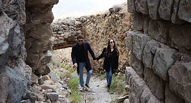 Sevilen oyuncu Ali Öner'in Oltu sevgisi