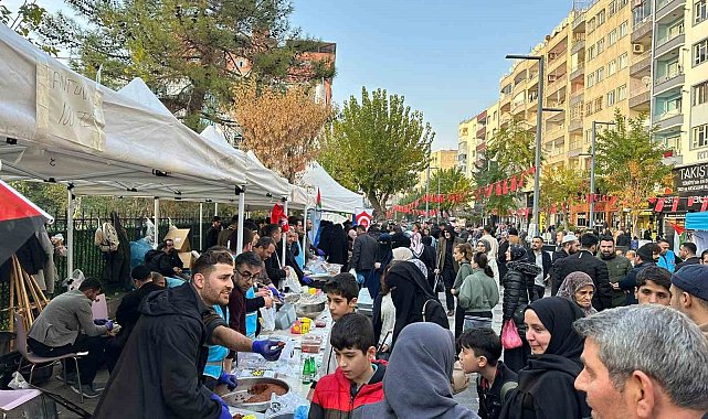 Siirt'te Gazze için iki günde 2 milyon 758 bin TL yardım toplandı