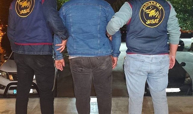 Sınava düzenekle girdi yakalandı