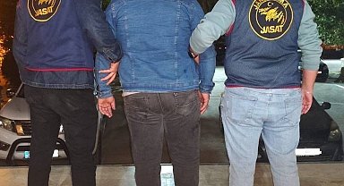 Sınava düzenekle girdi yakalandı