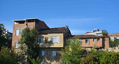 Sinop Kalesi, kalekondulardan kurtuluyor