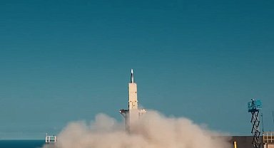 SİPER 1'den tarihi başarı: Otonom batarya atışı hedefi tam isabetle vurdu