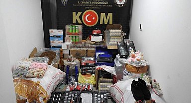 Şırnak'ta 23 milyon liralık kaçak malzeme ele geçirildi