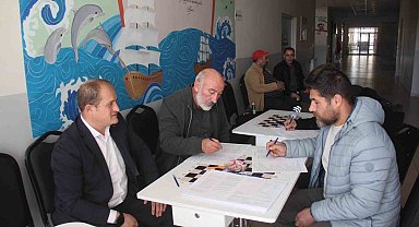 Sivas'ta öğrenciler ve veliler kan bağışı için seferber oldu