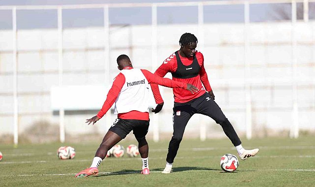Sivasspor'da Boluspor maçının hazırlıkları sürüyor