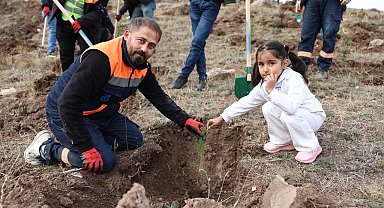 Sivas'ta Muhsin Yazıcıoğlu Vefa Ormanı'na 58 bin fidan