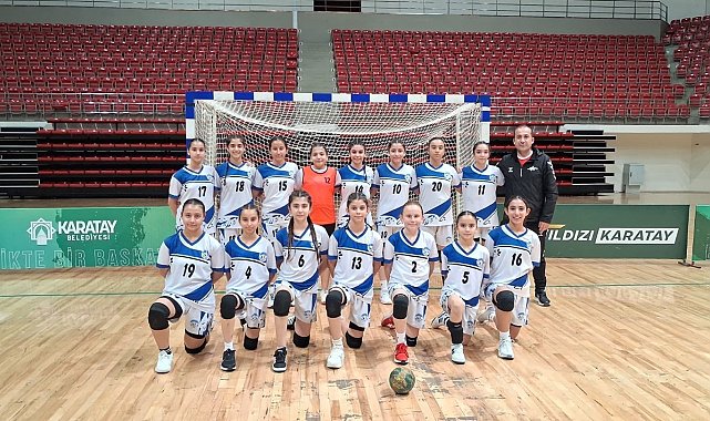 Spor A.Ş.'nin minik hentbolcuları ikinci oldu