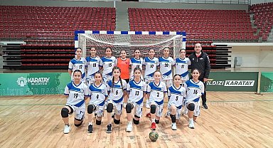 Spor A.Ş.'nin minik hentbolcuları ikinci oldu