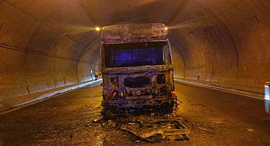 Su tankeri küle döndü