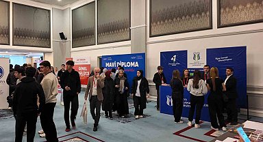 SUBÜ aday öğrencilerle tanıtım fuarında buluştu