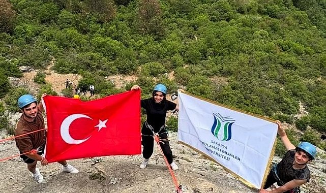 SUBÜ'nün 8 öğrenci topluluğuna ÜNİDES desteği