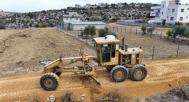 Tarsus'ta iki mahallede yol çalışmaları tamamlandı