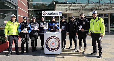 Tatvan Emniyet Müdürlüğünden bilgilendirme standı