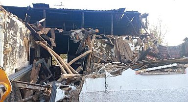 Tek katlı evde çıkan yangın 1 saatte söndürüldü