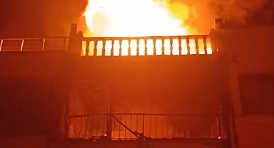 Tekirdağ'da yazlık sitede ev yangını