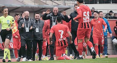 TFF 2. Lig: GMG Kastamonuspor: 7 - Altınordu: 1