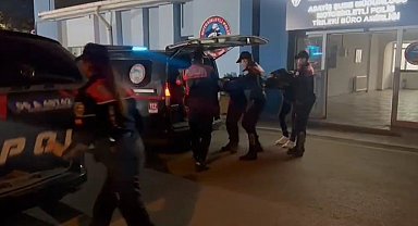 Ticari araçtan bin 567 adet uyuşturucu çıktı: 2 kişi tutuklandı