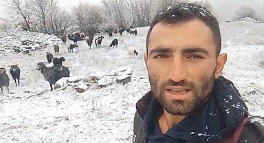 Tokat'ta çoban karlar altında türkü söyledi