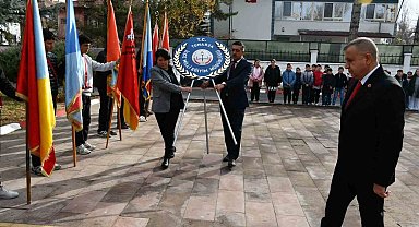 Tomarza'da Öğretmenler günü kutlandı