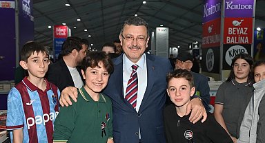 Trabzon'da edebiyat ve kültür şöleni başladı