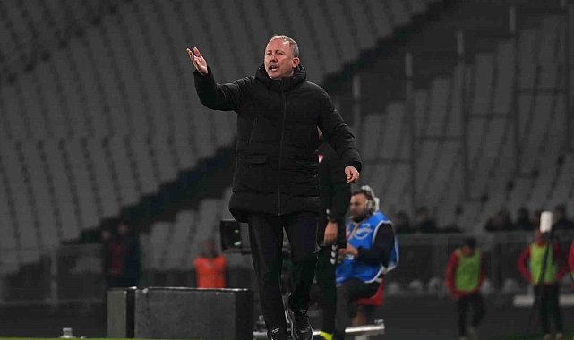 Trendyol Süper Lig: Fatih Karagümrük: 0 - Beşiktaş: 2