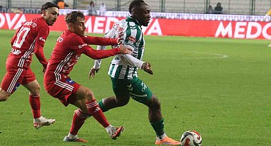 Trendyol Süper Lig: Konyaspor: 0 - Antalyaspor: 0